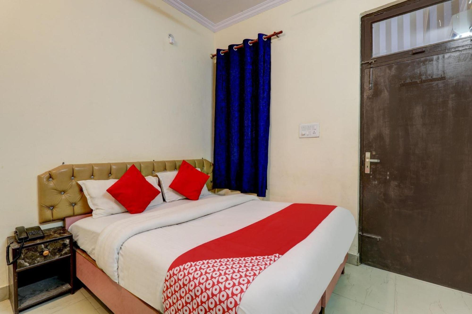 Hotel O Moon Palace Near Sahara Ganj Mall Lucknow Bagian luar foto