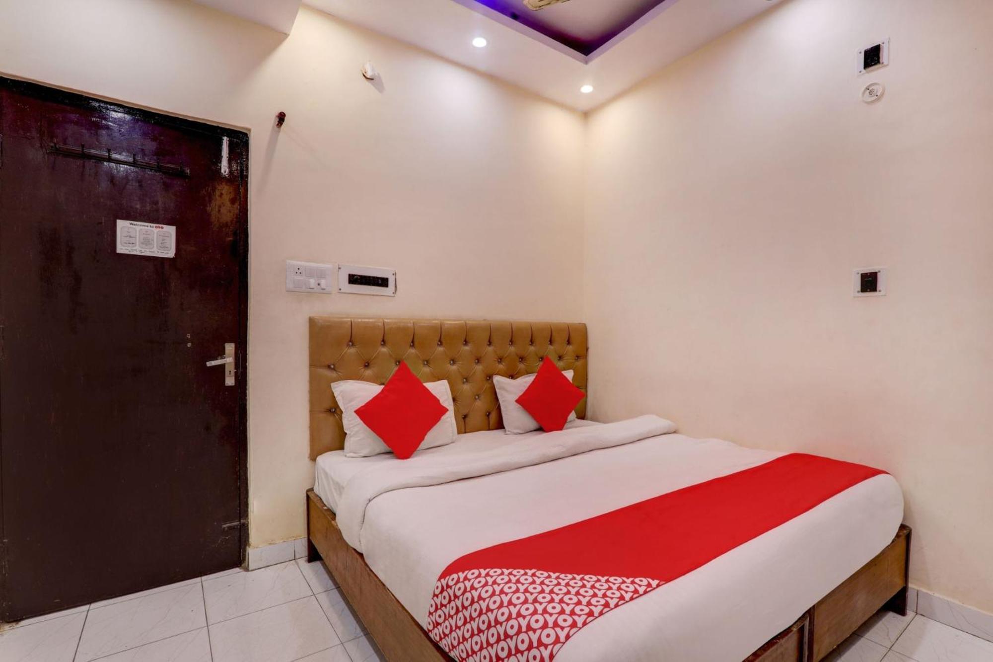 Hotel O Moon Palace Near Sahara Ganj Mall Lucknow Bagian luar foto
